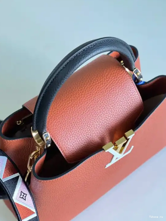 Affordable LOUIS CAPUCINES VUITTON MM 0509